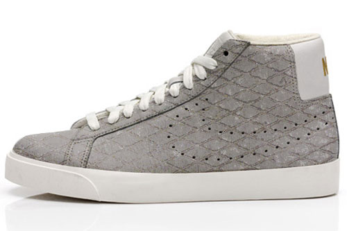 sidewalk Nike Blazer