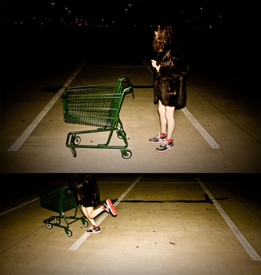 shopping-NIKE2 Nike at night