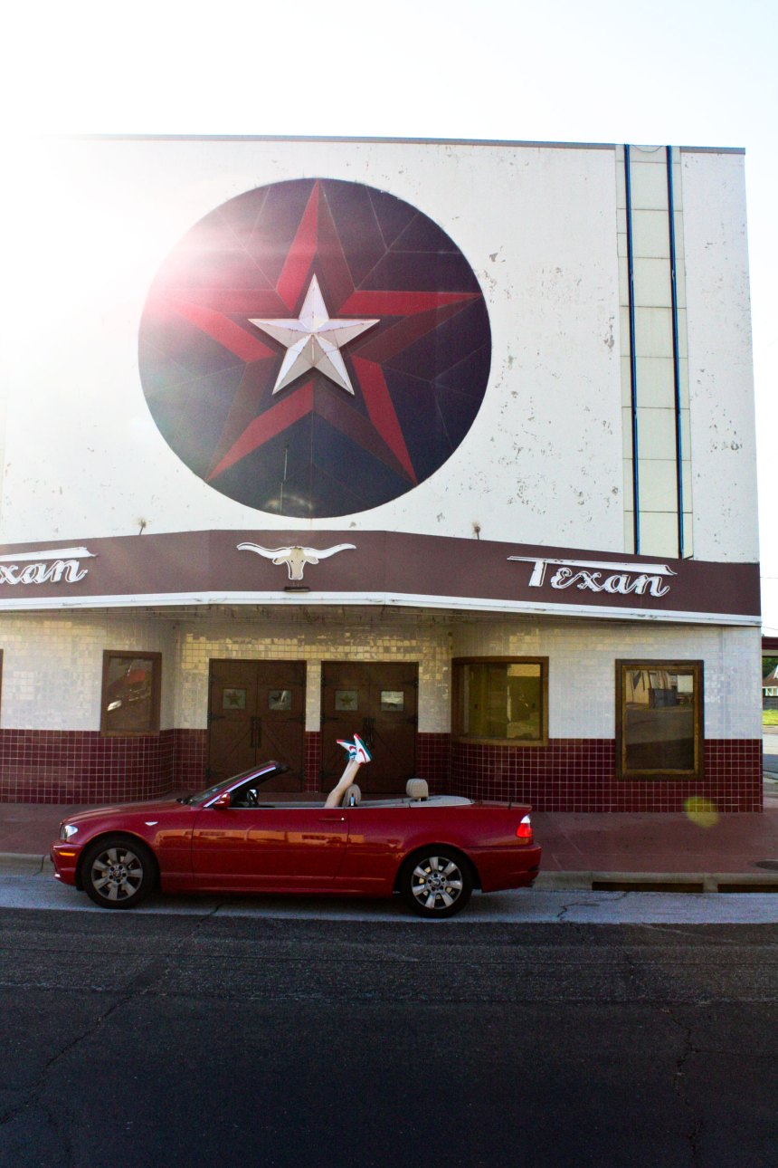 Retro Nikes / Retro town Nikes, convertible, downtown