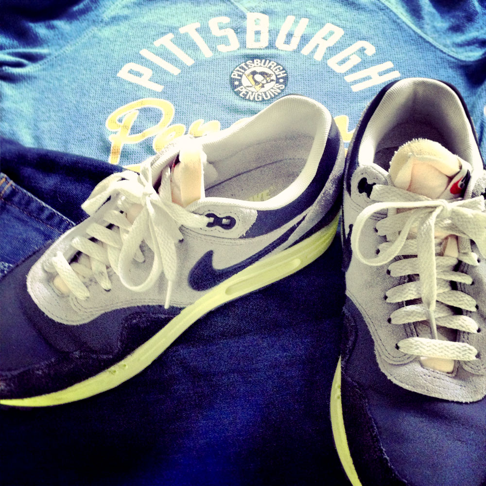 my first hockey game- Penguins