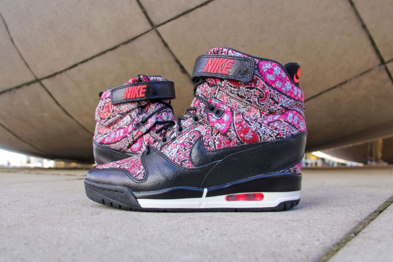 Liberty x Nike WMNS Bourton Liberty Pack, for the love of nike
