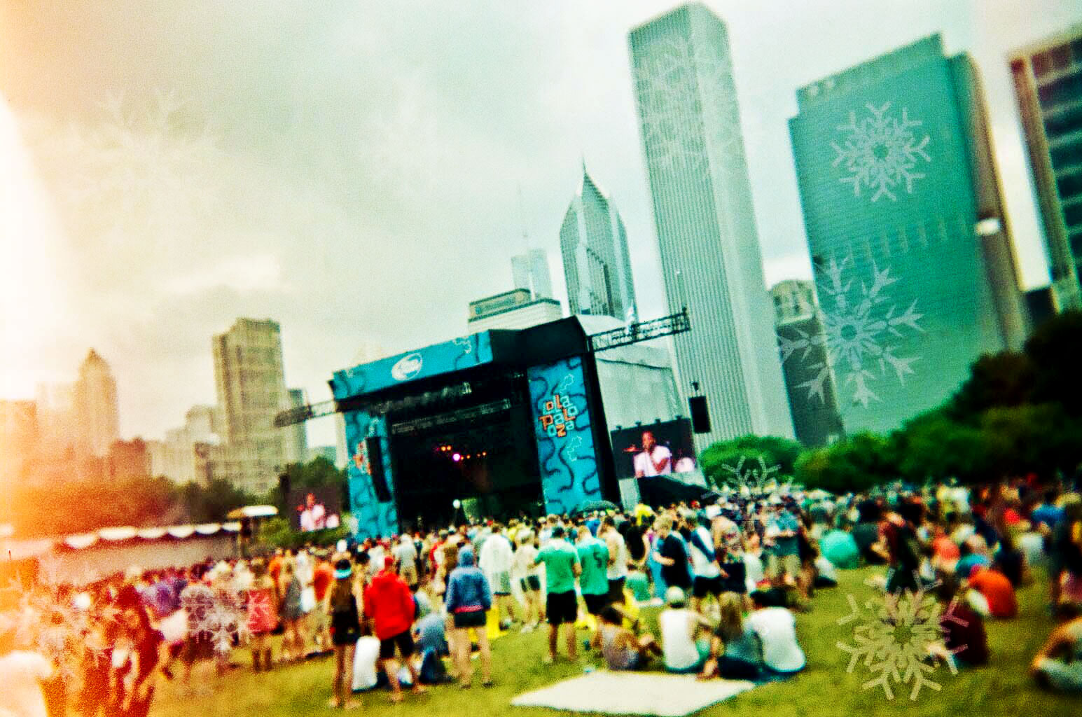 for the hate of lolla / for the love of nike