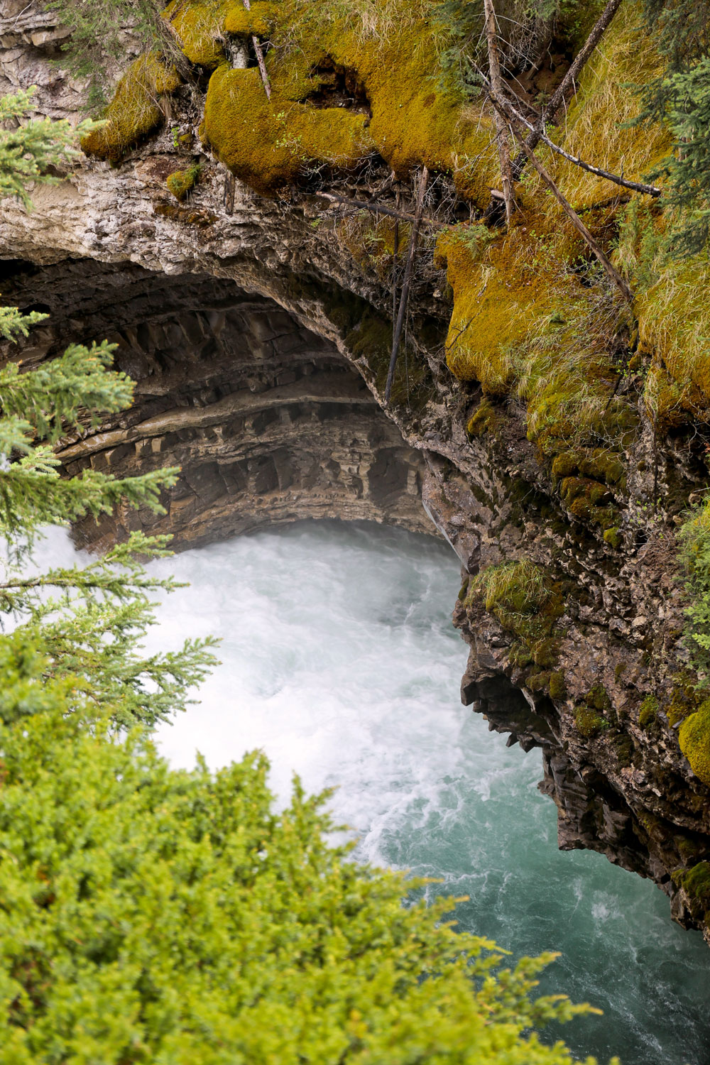 Johnston Canyon, Banff / for the love of nike
