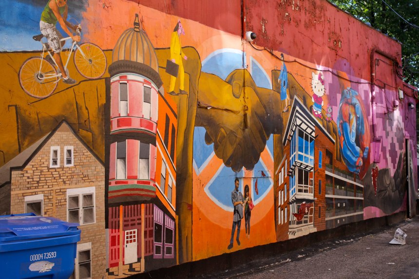 A Guide to Pilsen in Chicago / for the love of nike