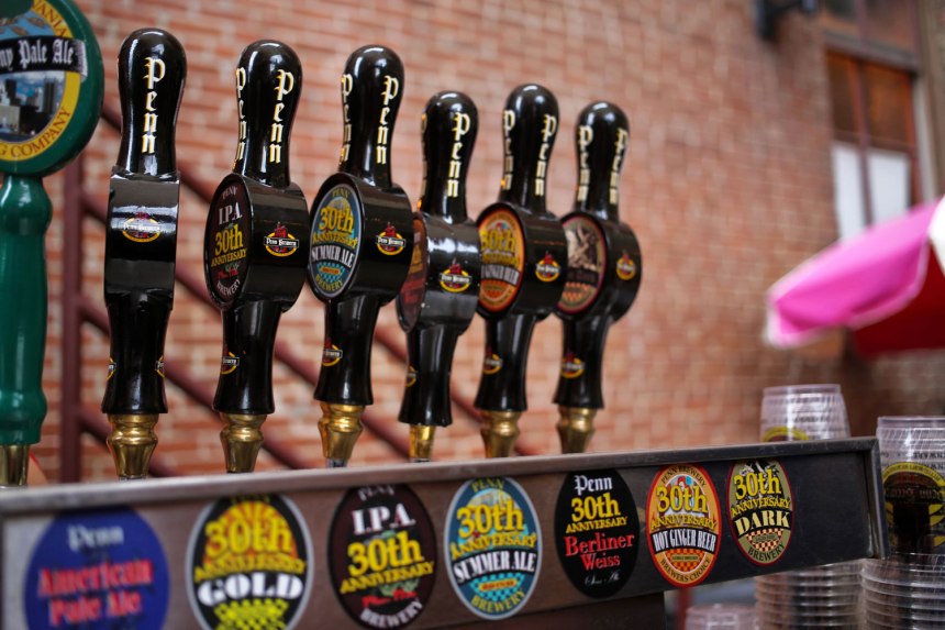 Yinzer Tour in Pittsburgh, PA / for the love of nike