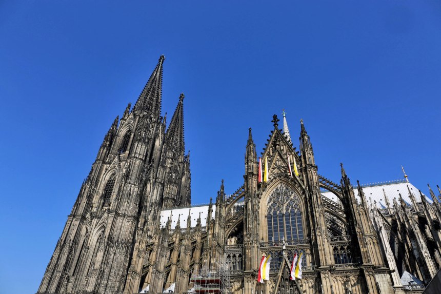 Cologne to Dortmund / for the love of nike