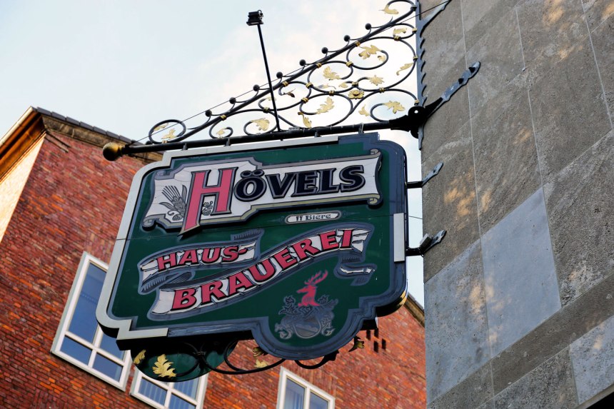 Cologne to Dortmund / for the love of nike