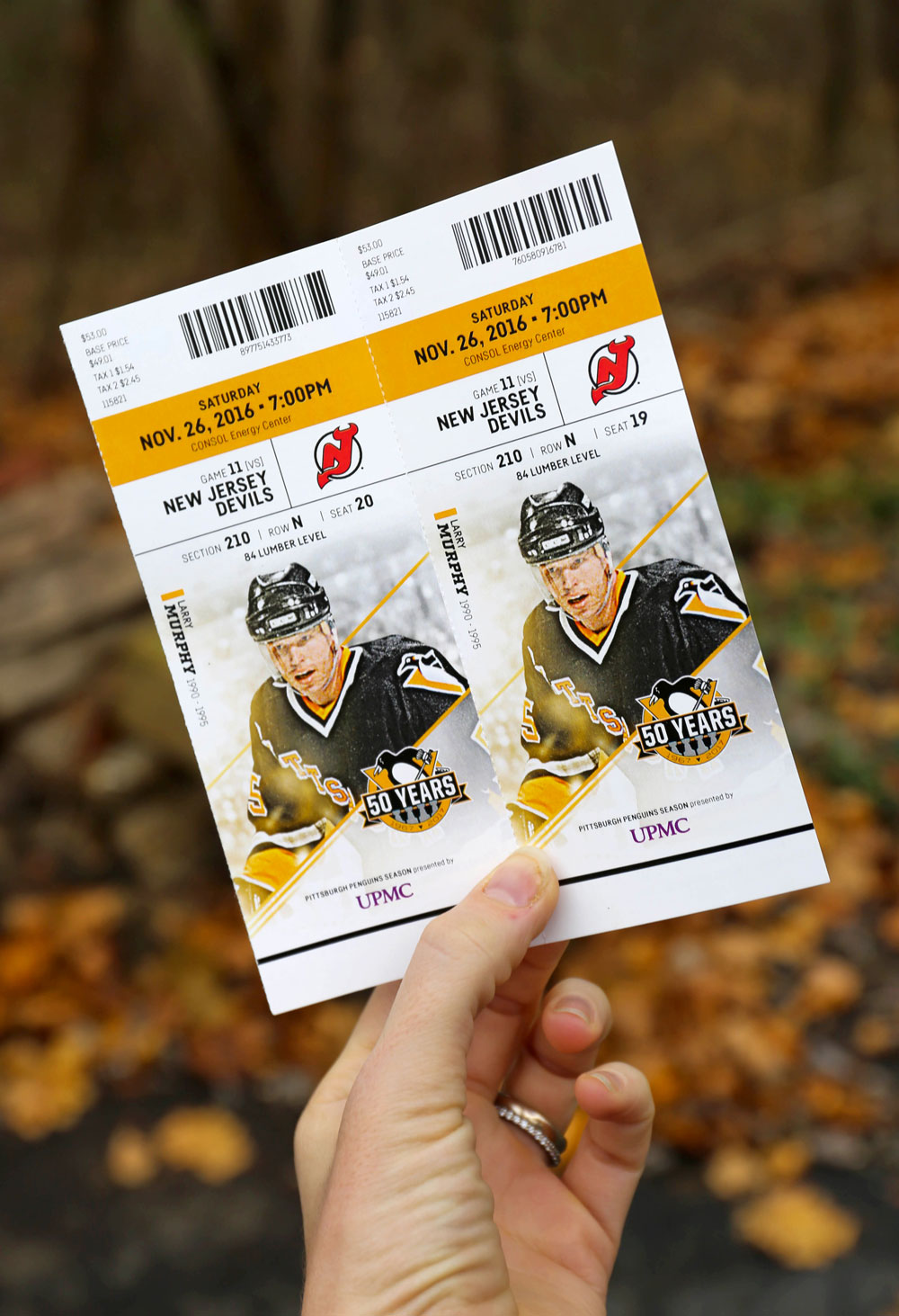 Thanksgiving in Pittsburgh / for the love of nike