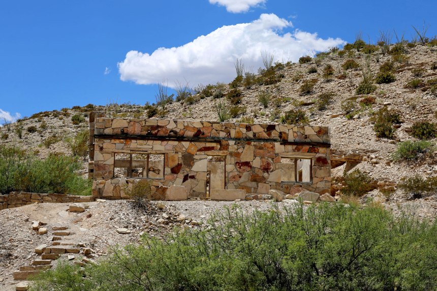 Nikes in Big Bend / for the love of nike