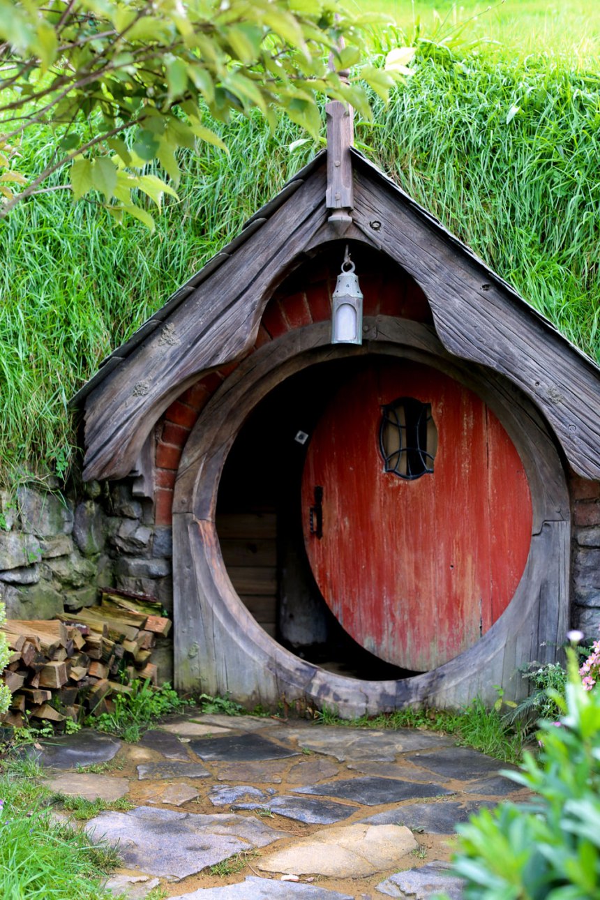 Nikes in Hobbiton / New Zealand / for the love of nike