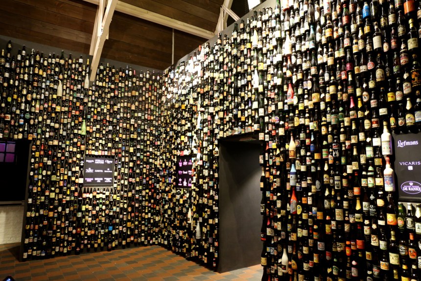 Christmas in Brugge, Belgium / for the love of nike