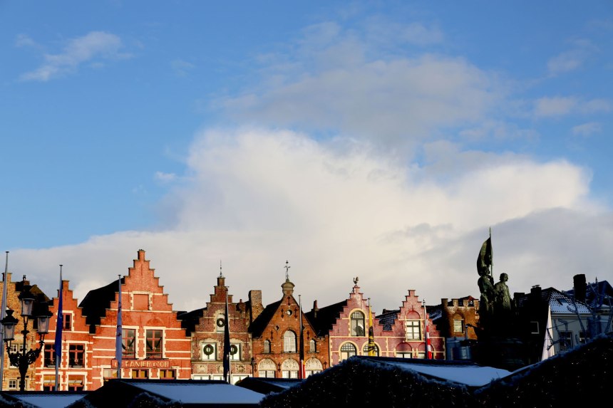Christmas in Brugge, Belgium / for the love of nike