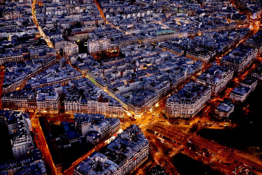 The Eiffel Tower / for the love of nike