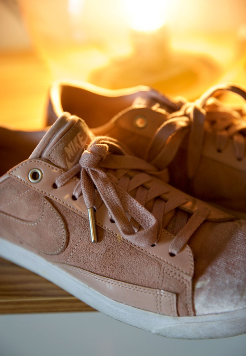 Sunrise in Paris / for the love of nike