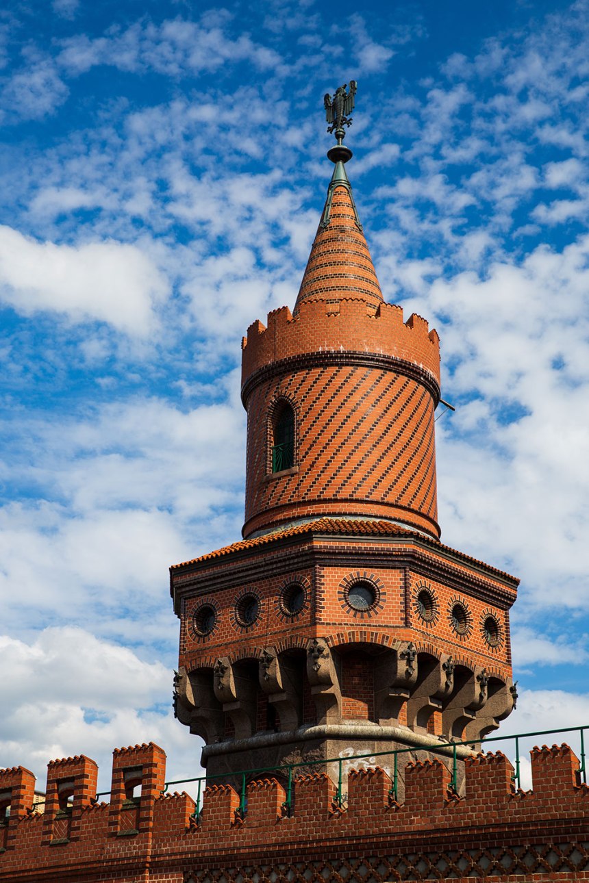 Art is Alive and Weird in Berlin / for the love of nike