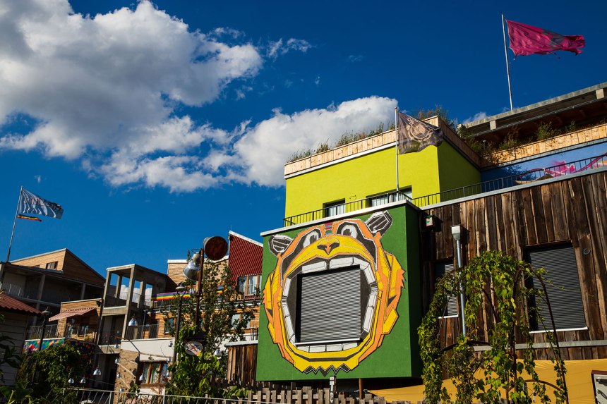 Art is Alive and Weird in Berlin / for the love of nike