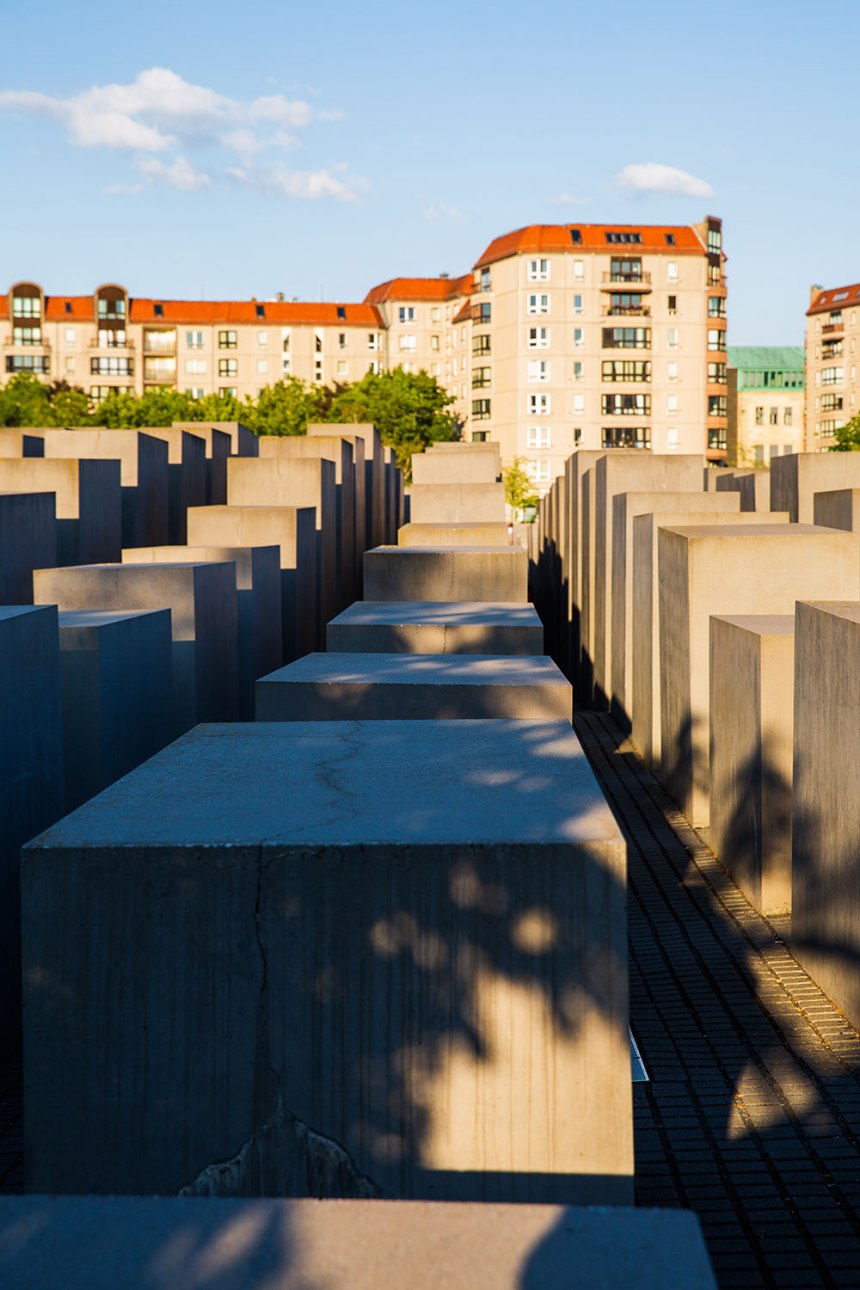 Art is Alive and Weird in Berlin / for the love of nike