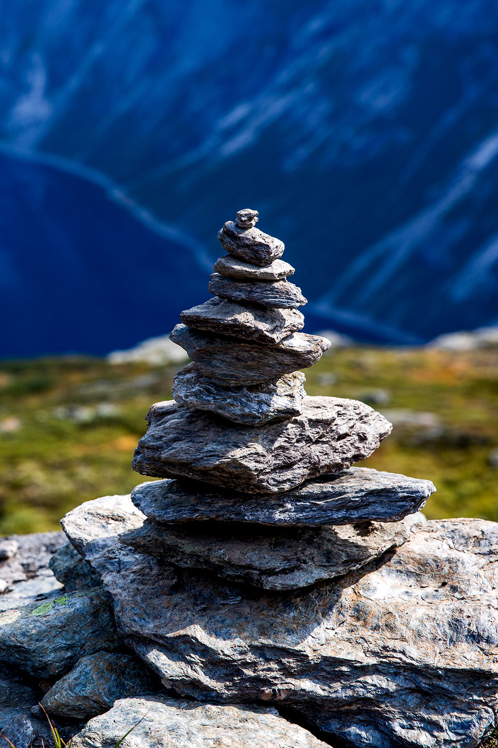Hiking Trolltunga / for the love of nike
