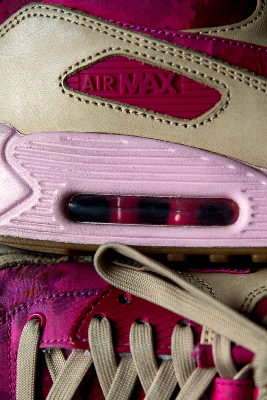 for the love of nike / Jennifer Martinez Conway