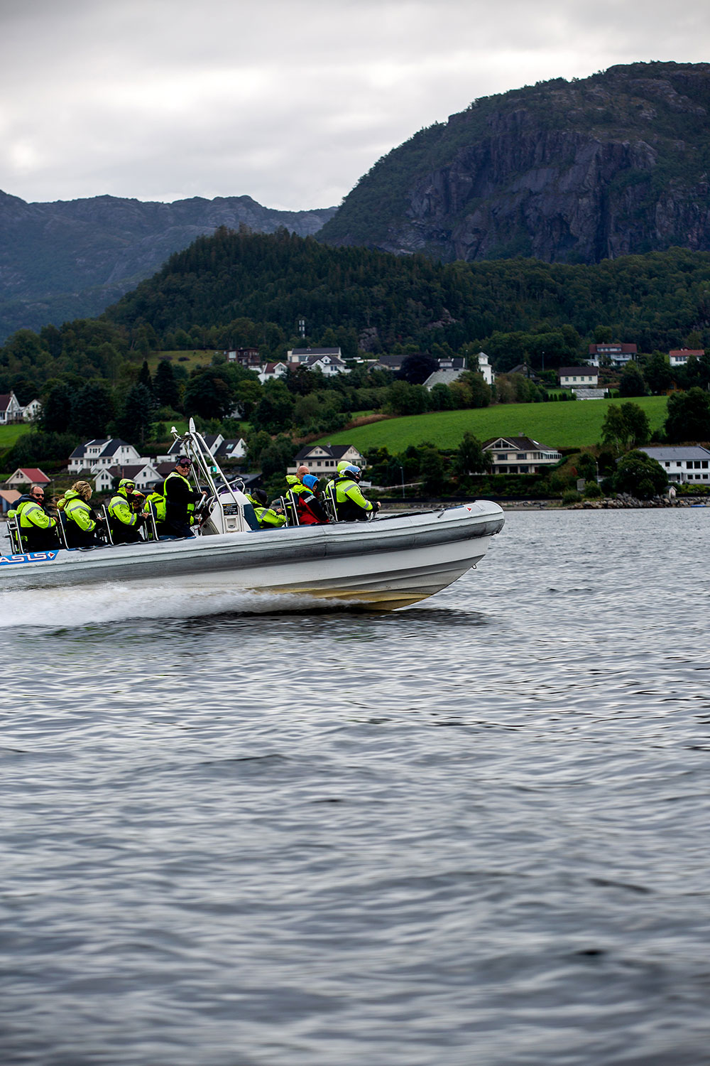 Stavanger Jet Boat / for the love of nike