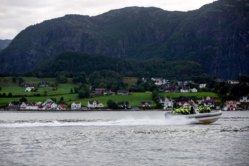 Stavanger Jet Boat / for the love of nike