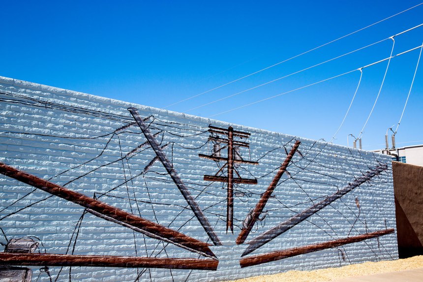 Street Art in Phoenix, Arizona / for the love of nike