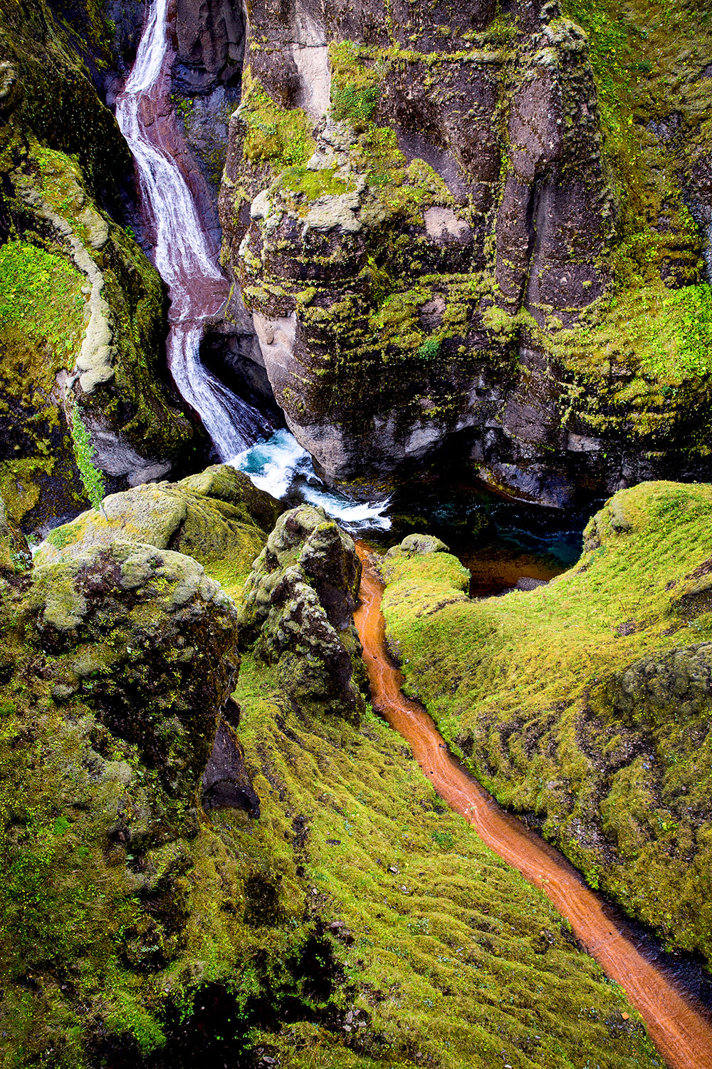 Fjaðrárgljúfur / for the love of nike