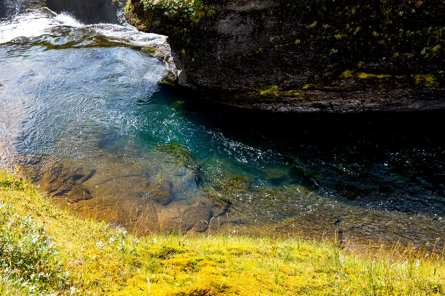 Fjaðrárgljúfur / for the love of nike