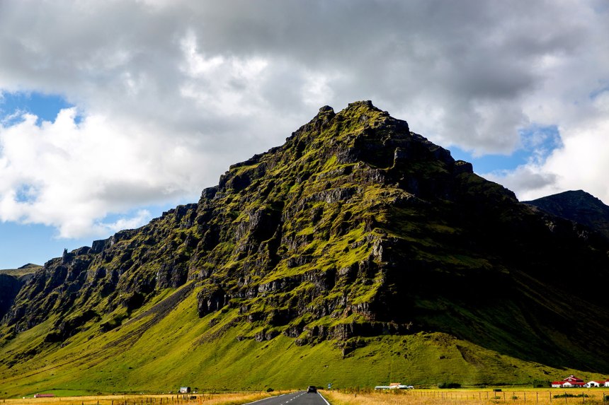 Skogafoss, Iceland / for the love of nike / Jennifer Martinez Conway