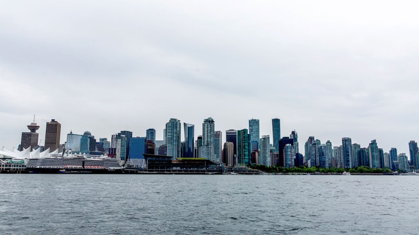 Exploring Vancouver / for the love of nike / Jennifer Martinez Conway