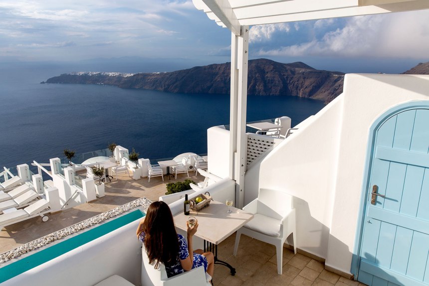 Exploring Imerovigli, Santorini / for the love of nike