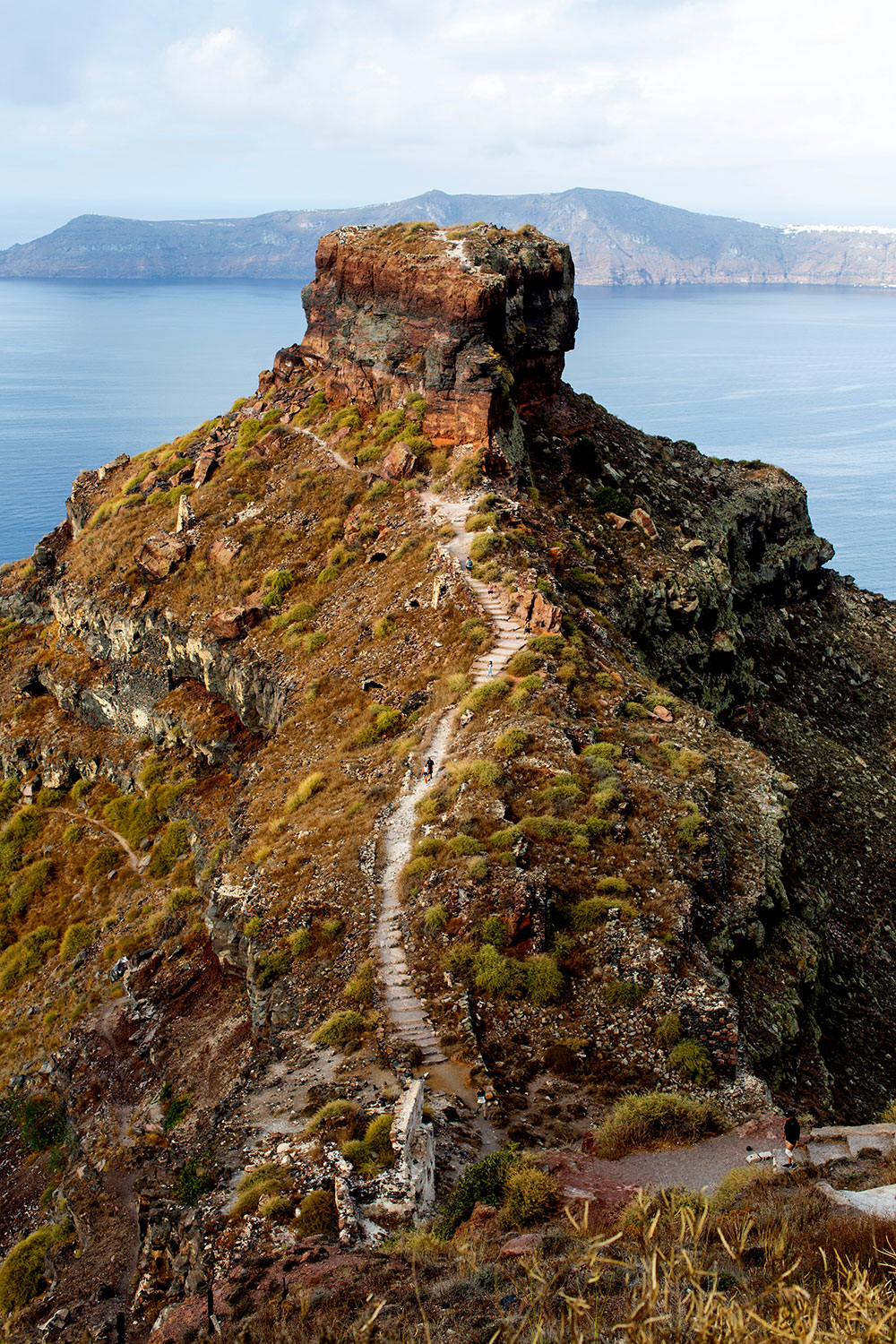 Exploring Imerovigli, Santorini / for the love of nike