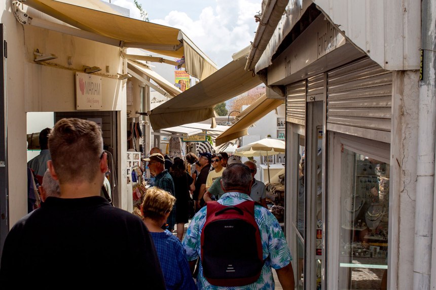 Exploring Imerovigli, Santorini / for the love of nike