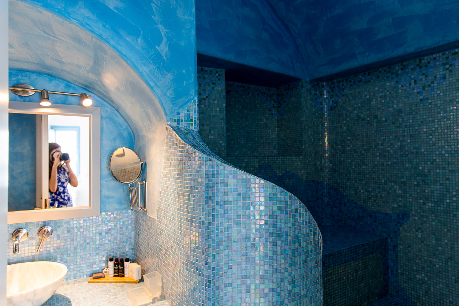 Exploring Imerovigli, Santorini / for the love of nike