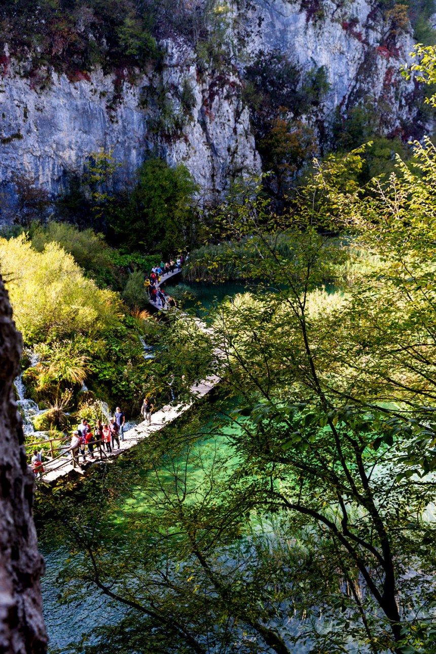 Exploring Plitvice Lakes National Park in Croatia / for the love of nike / Jennifer Martinez Conway