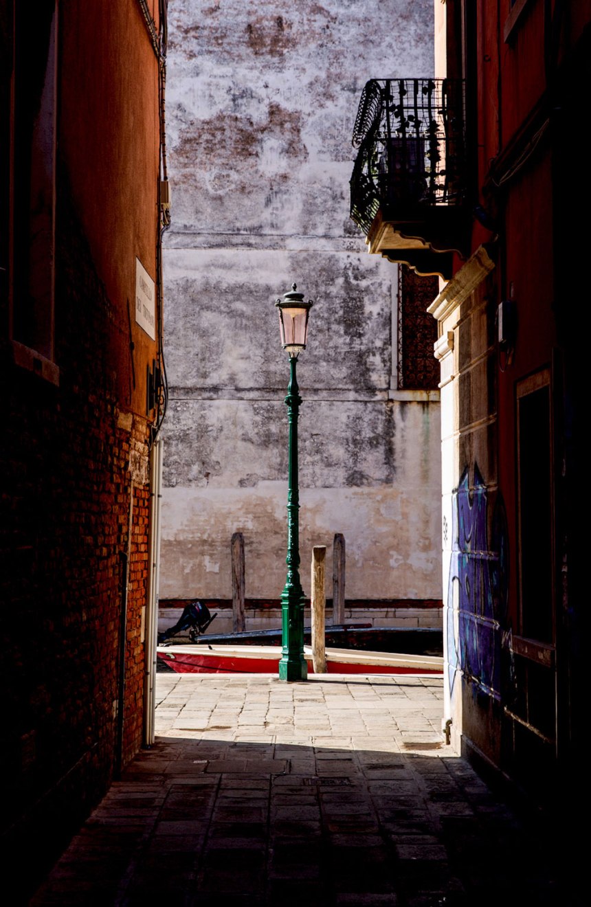 Exploring Venice, Italy / for the love of nike / Jennifer Martinez Conway