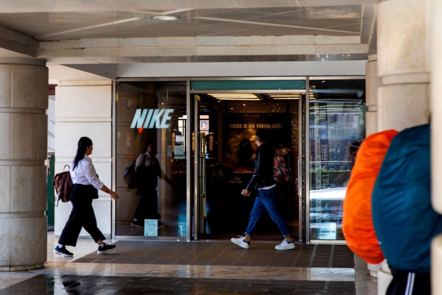 Exploring Venice, Italy / for the love of nike / Jennifer Martinez Conway