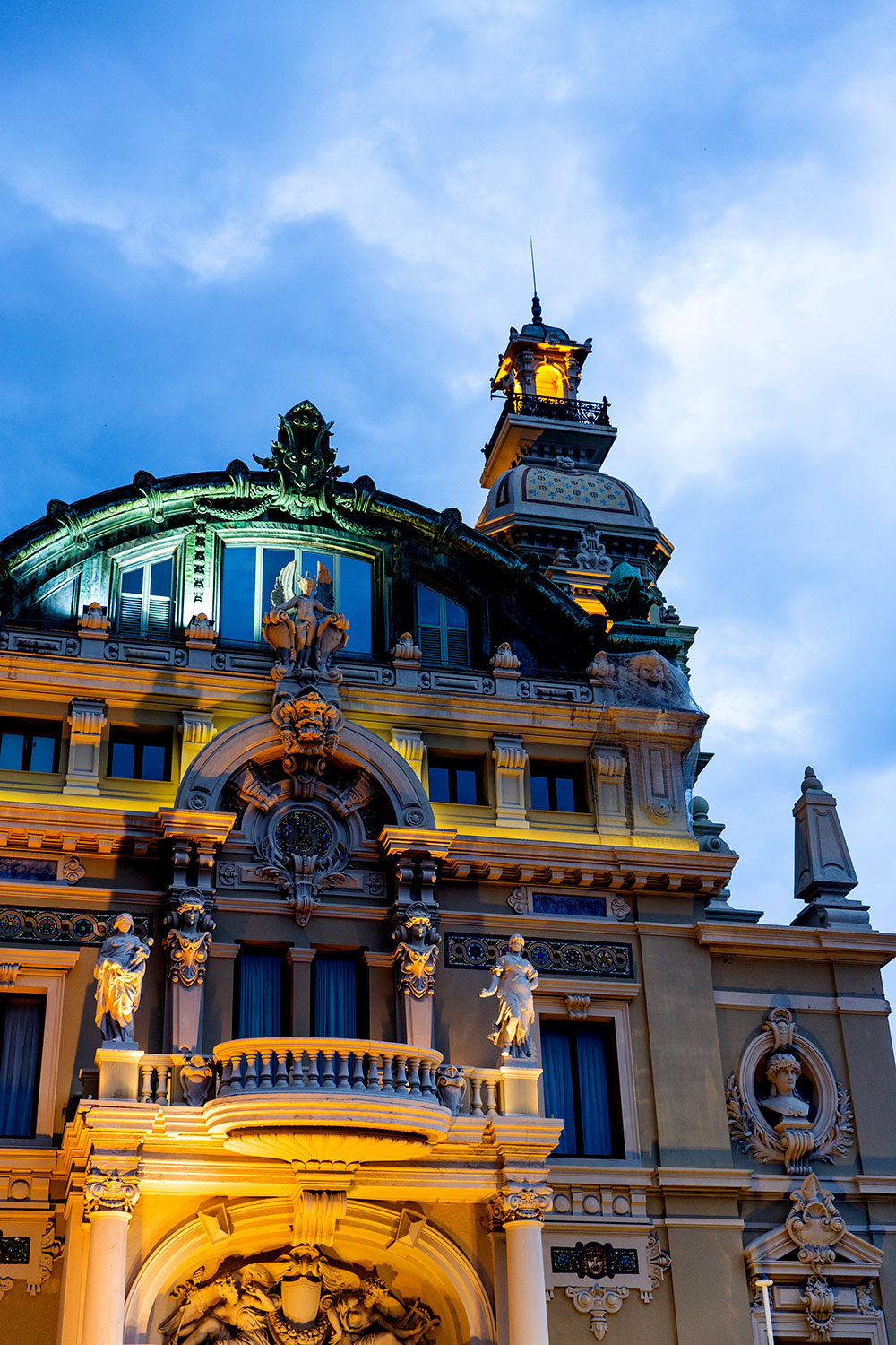 Exploring Monaco / for the love of nike