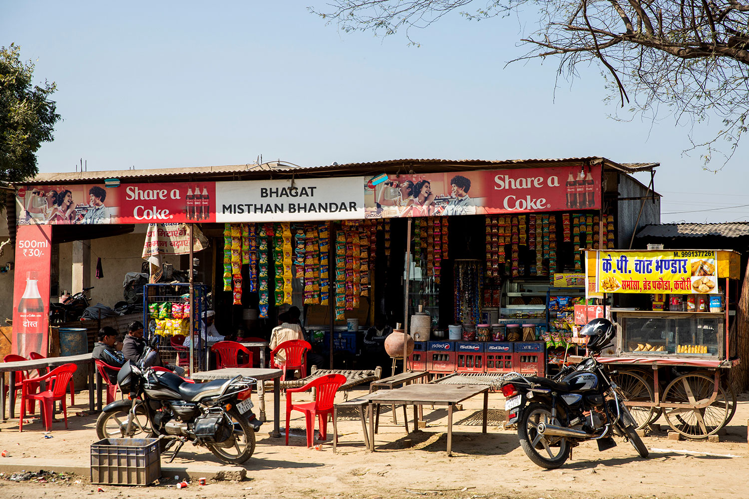 Exploring Delhi, India / for the love of nike / Jennifer Martinez Conway