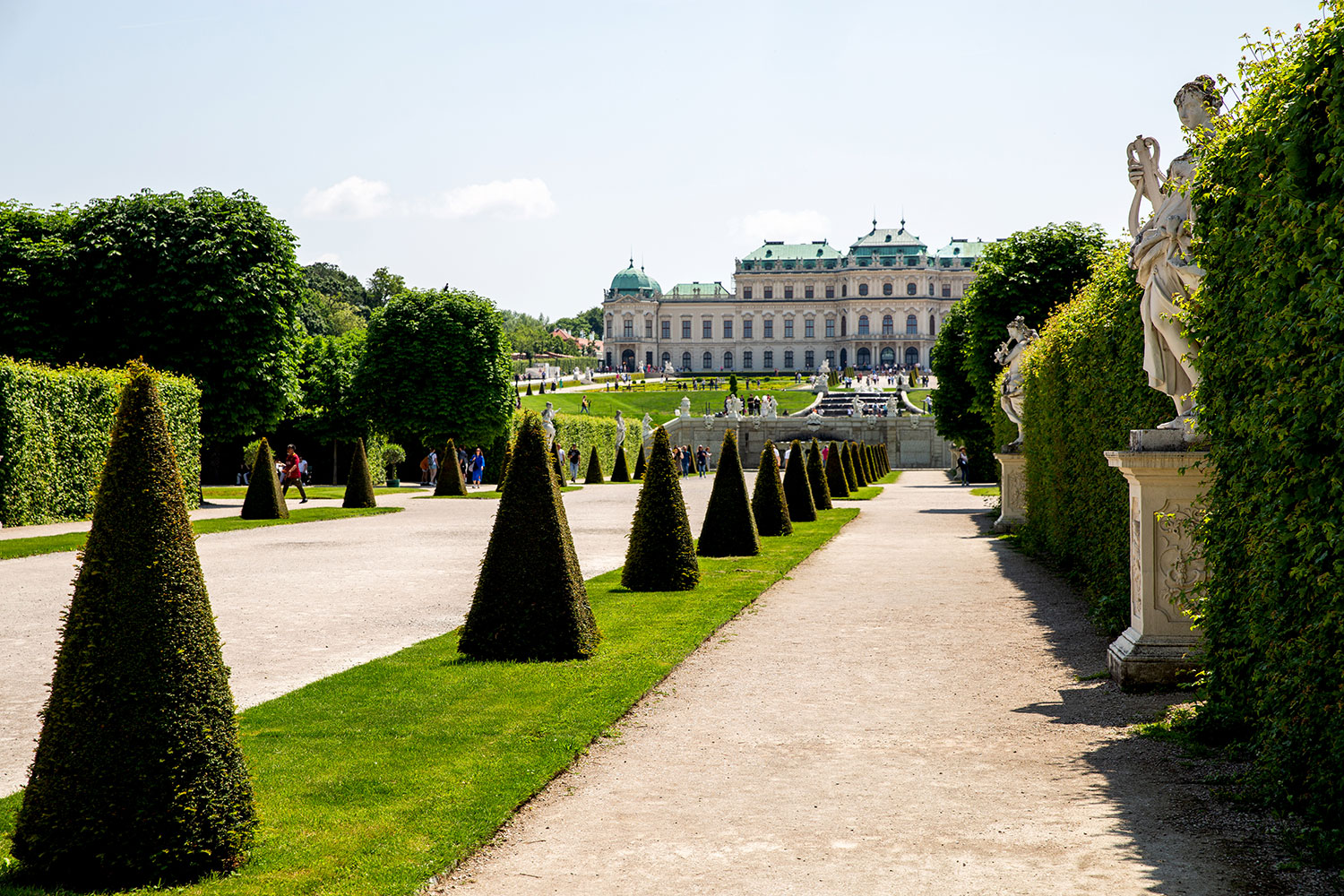 exploring Vienna / for the love of nike